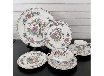 Aynsley Pembroke COMPLETE 16 (7 Piece)  Place Settings - 122 Pieces Total