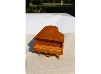 Very Pretty Wooden Piano Music Box