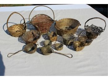 13 Rare Vintage & Antique Woven Wire Baskets - Some Brass Wire