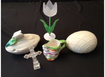 Miscellaneous Lot Eggs, Bunny, Flowers And Slovak Cross