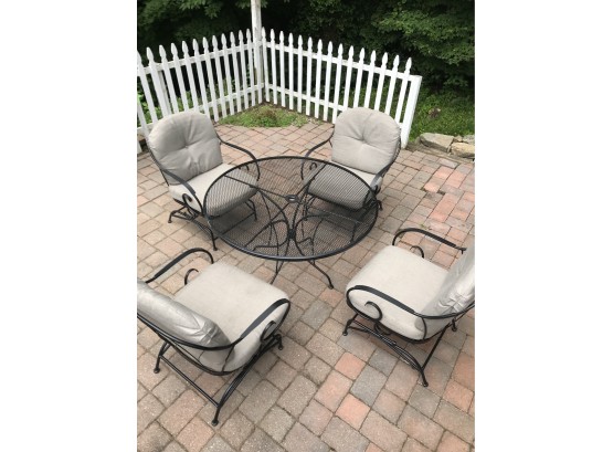 Outdoor Patio Set  Metal Table With Four Chairs