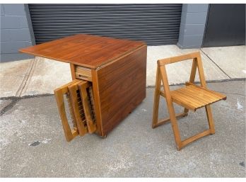 Vintage Drop Leaf Stowaway Table And 4 Dining Chairs