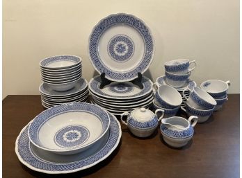 Kingstone By Nikko Heavenly Blue Dinnerware Set