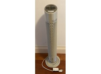 1 Of 2 - 2002 Ionic Breeze Quadra Silent Air Purifier