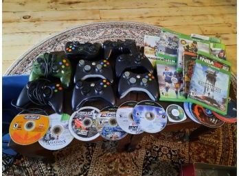 Huge X-Box Lot With 8 Hand-Held Controls. All In Good Condition But Untested. Includes The Following,