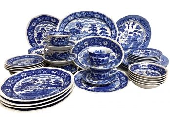 Large Collection Of Vintage Blue Willow Dinner Ware