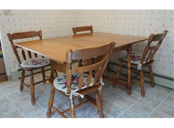 Four Person Kitchen Table And Chairs