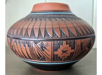 Exquisite Indigenous Pottery Red Clay Bowl, From The Navajo Tribe Signed By Hus Keweve