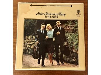 Peter Paul And Mary - In The Wind. 1963 Warner Bros. Records (WS1507)