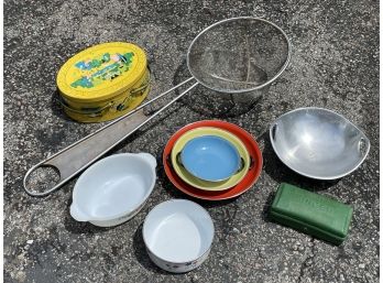 Vintage Kitchen - Pyrex, Nambe, And More - CHAPPAQUA - SUNSET DR.