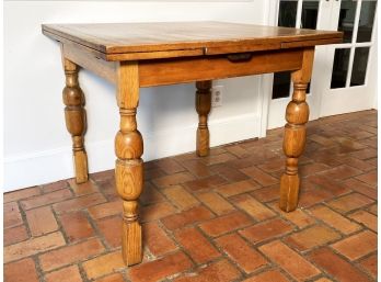 A Vintage Turned Oak Extendable Table - SCARSDALE - FARLEY RD.