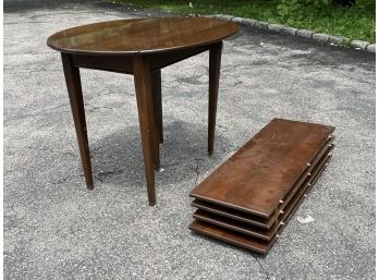 A Vintage Mahogany Drop Leaf Extendable Dining Table - CHAPPAQUA - SUNSET DR.