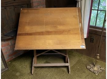 ANTIQUE DRAFTING TABLE