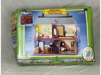 Vintage Dollhouse Playset