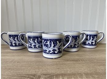 Set Of 5 Italian Pottery Mugs In Blue And White