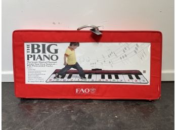 New! FAO Schwartz The Big Piano