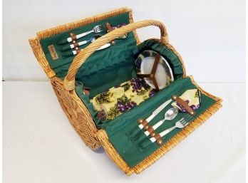 Picnic Time Barrel Picnic Basket With Service For Two