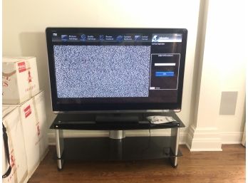 Sharp Aquos LC-52LE820UN (Quattron) 52' And TV Stand