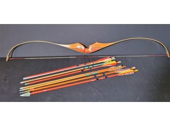 Vintage Colts Fire Arms Manufacturing Colts Game Master Recurve Wood & Laminate Hunting Bow & Arrows