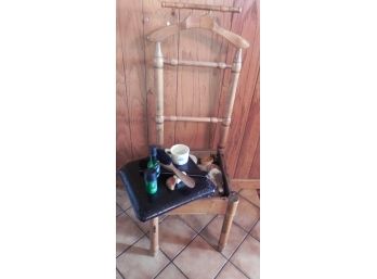 Vintage Valet Chair With Removable Seat Cover, Shoe Polish And Shaving Accessories