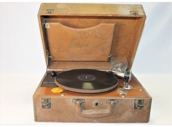 Vintage Birch Model 700 Victrola Phonograph Circa 1930s