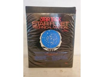 Vintage Star Trek Star Fleet Technical Manual - Fully Illustrated - First Edition 1975