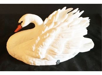 Lenox Graceful Swan Figurine