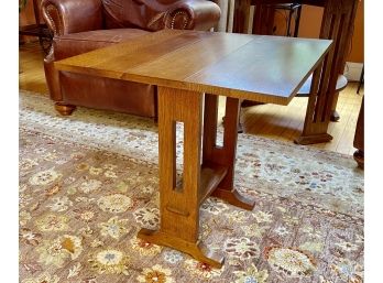 Stickley Small Drop Leaf Table