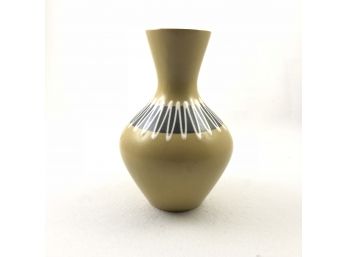Collectible Vintage Hornsea Slipware Vase