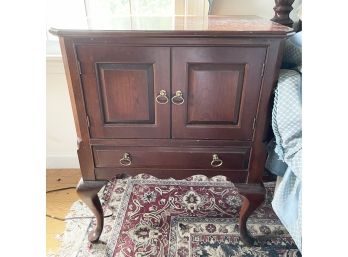 Pennsylvania House Furniture Bedside Tables (Pair)