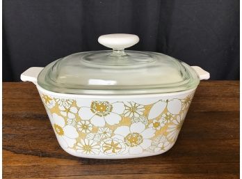 Corning Ware, Floral Bouquet 1.75 Qt Casserole Dish - RARE! Looks Brand New!