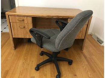 Spacious Office Desk And Chair