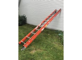 WERNER Heavy Duty Extension Ladder