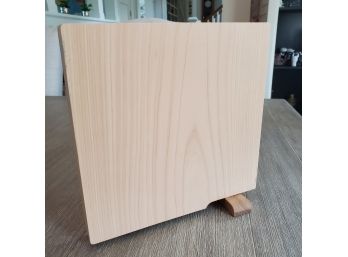 Stand - Up Cutting Board - Solid & Finely Finished Wood