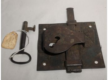 Working Antique Lock And Key Fixture For Door Or Chest