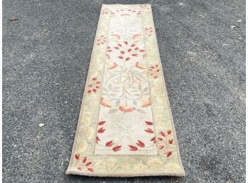 A Pottery Barn Hand Tufted Wool 'Adeline' Runner