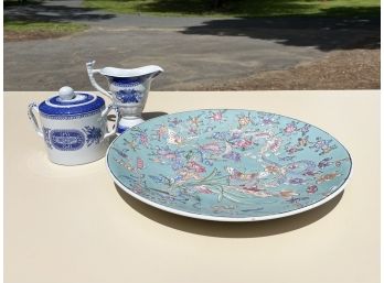 An Assortment Of China - Copeland Spode Fitzhugh Sugar And Creamer And 20th Century Chinese Cake Plate