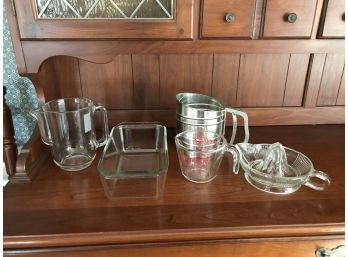 Five Piece Vintage Kitchen Lot ~ Foley Sifter, Glass Juicer & More