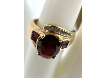 14K Gold Garnet And Diamond Ring