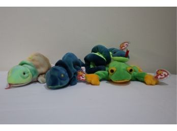 4 Ty Beanie Baby Reptiles 1997 Smoochy, 1997 Rainbow, 1997 Rainbow And 1997 Hissy