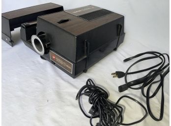 Vintage GAF Model 1690 Slide Projector