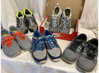 Five Pairs Of Mens NIKE Free Run Running / Casual Sneakers Size 12.5 New/Like New