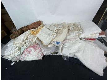 TWO BOXES ANTIQUE LINENS