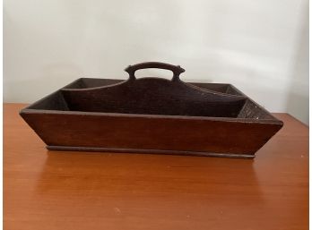 19TH CENTURY WALNUT AMERICAN KNIFE BOX