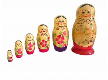 Vintage Matryoshka Russian Nesting Doll Set (A)