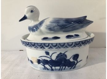 Blue & White Covered Duck Casserole