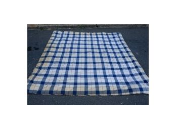 Vintage Quilt Blue / White  ~ Double Bed