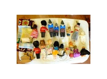 Lot Of Over 25 Dolls ~ Mixed Lot~