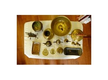 Vintage Lot Of Over 10 Copper Items ~ Teapot ~ Bowls And More