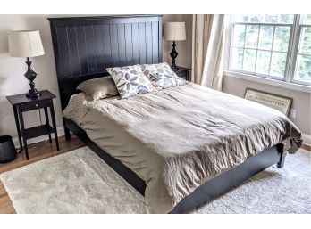 Sleek Black Wood ~ Complete Ikea Queen Bedroom Set In Excellent Condition